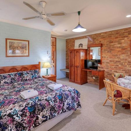 The Vineyard Motel Cowra Exterior foto